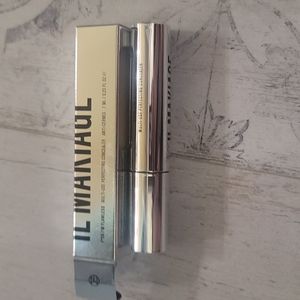 Ik Makiage F*uck I'm flawless concealer